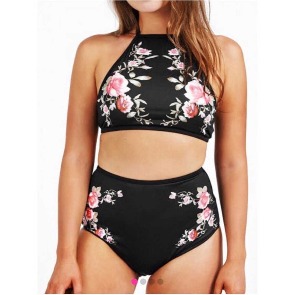 CupShe Flower Field Halter Bikini Set